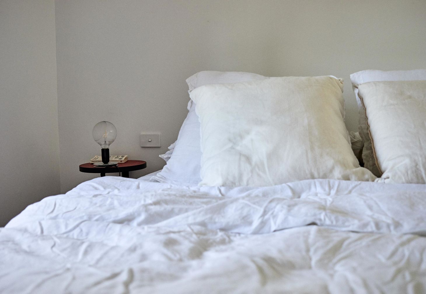 Linen duvet cover and linen pillow slips in white by IN BED