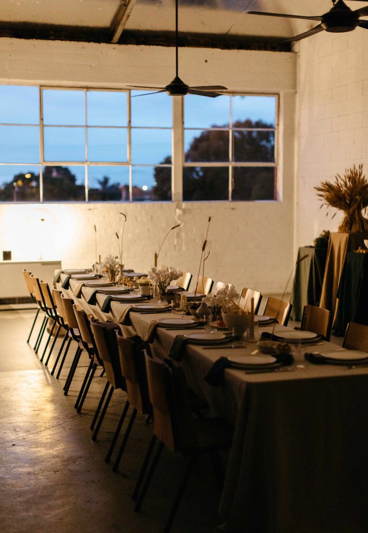 Linen tablecloths and napkins by IN BED